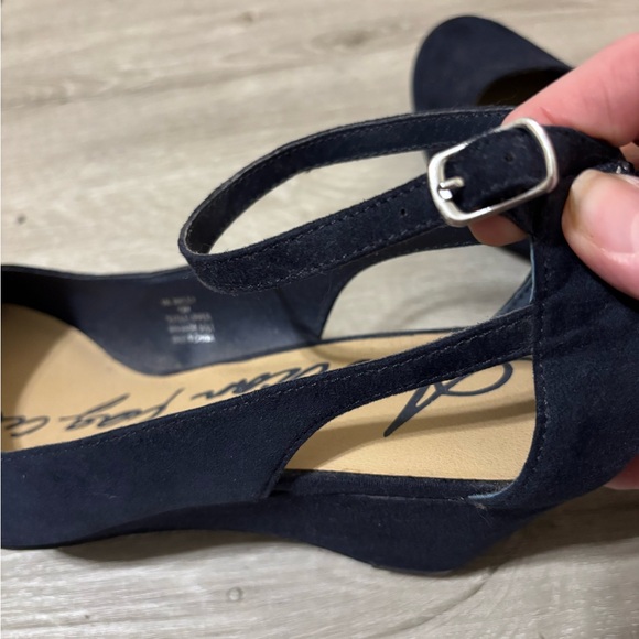 American Rag - Picture 2 of 8